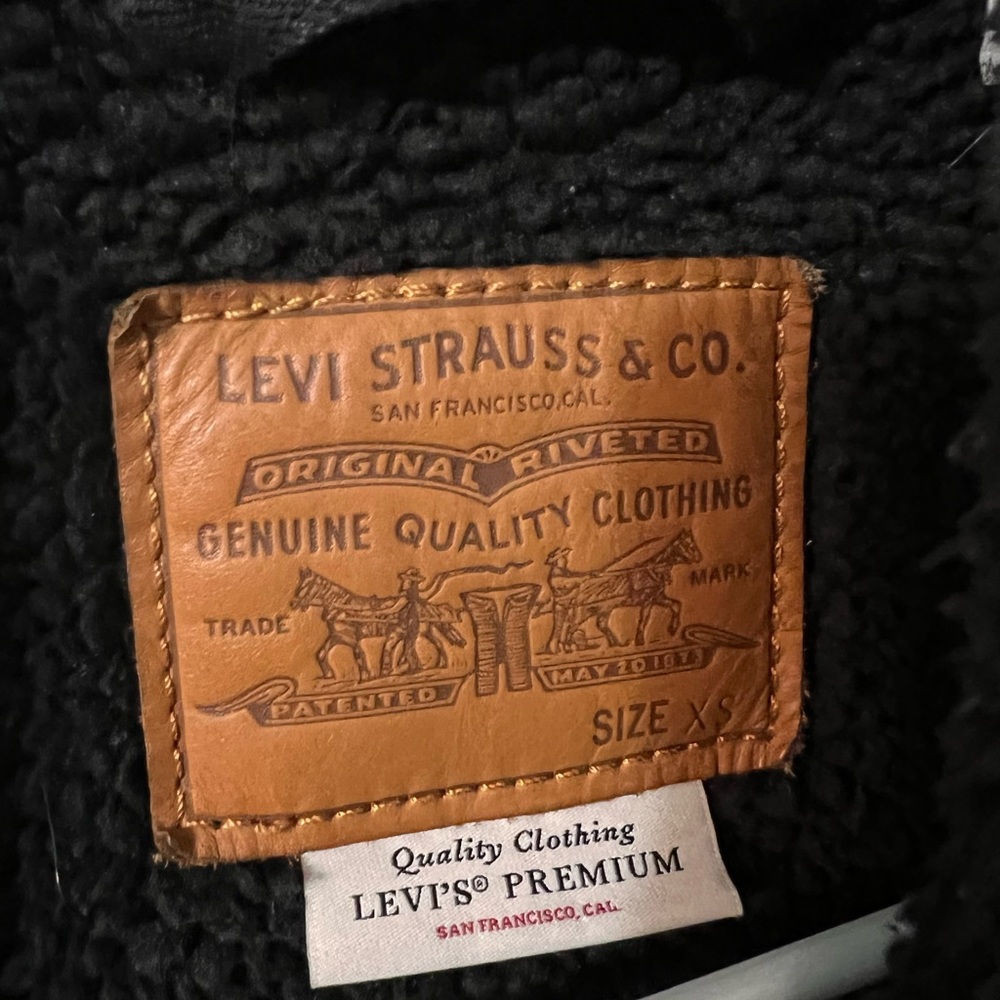 Levi Denim Jacket - image 2